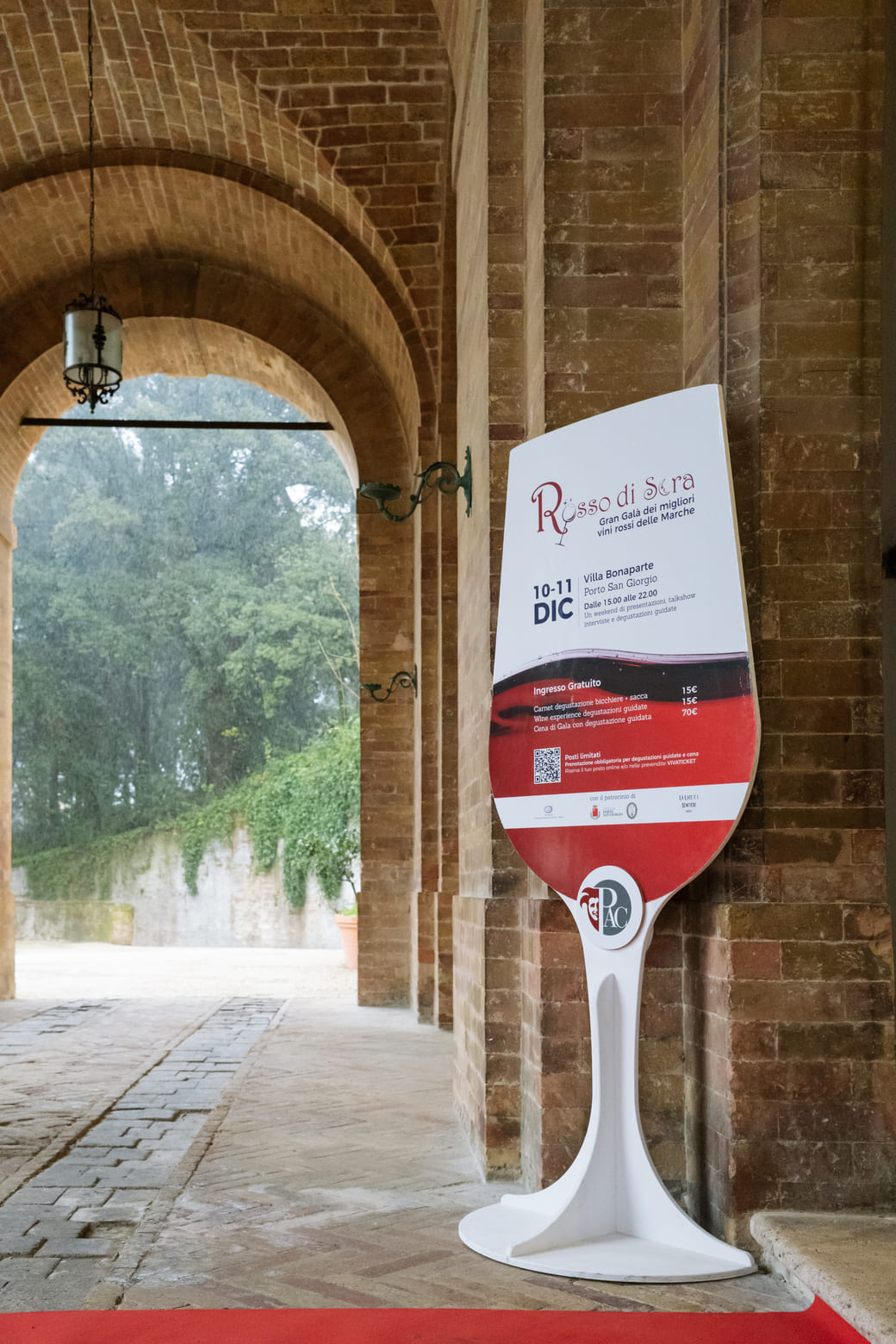 Rosso-di-Sera-2022_Evento-2.jpg
