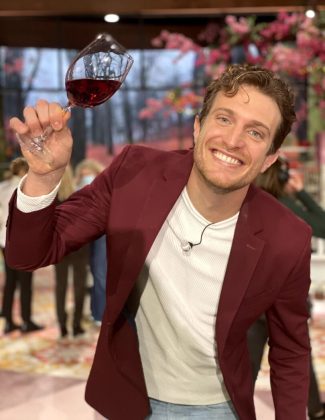vino-andrea-amadei-ritorna-sempre-mezzogiorno-1.jpeg